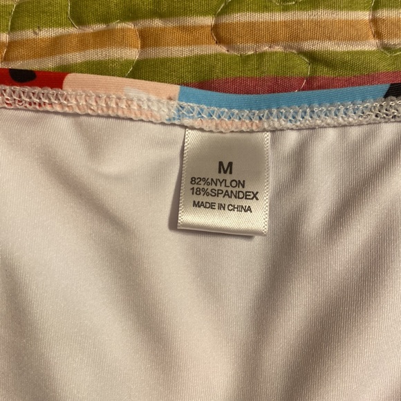 Woman’s high waisted bikini set size medium - Picture 6 of 7